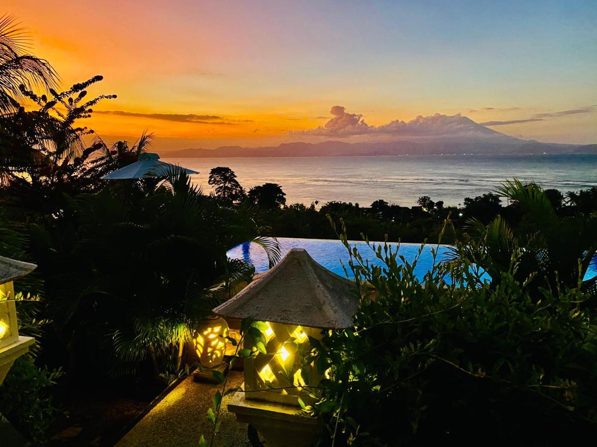 ホテル Gara Gara Sea View Batununggul エクステリア 写真