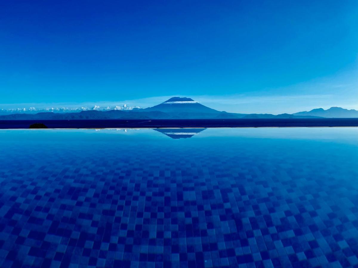 ホテル Gara Gara Sea View Batununggul エクステリア 写真